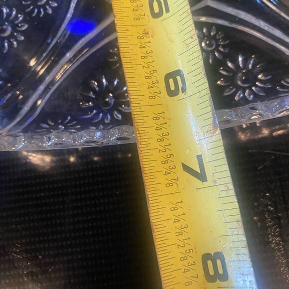 Set Of 2 Vtg Mid Century sunflower Daisy Clear‎ 6.5" Square EAPG pressed glass - Picture 5 of 5